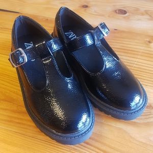 ZARA Girl’s Black Mary Jane Shoes
